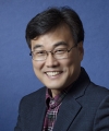 권재완 담임목사